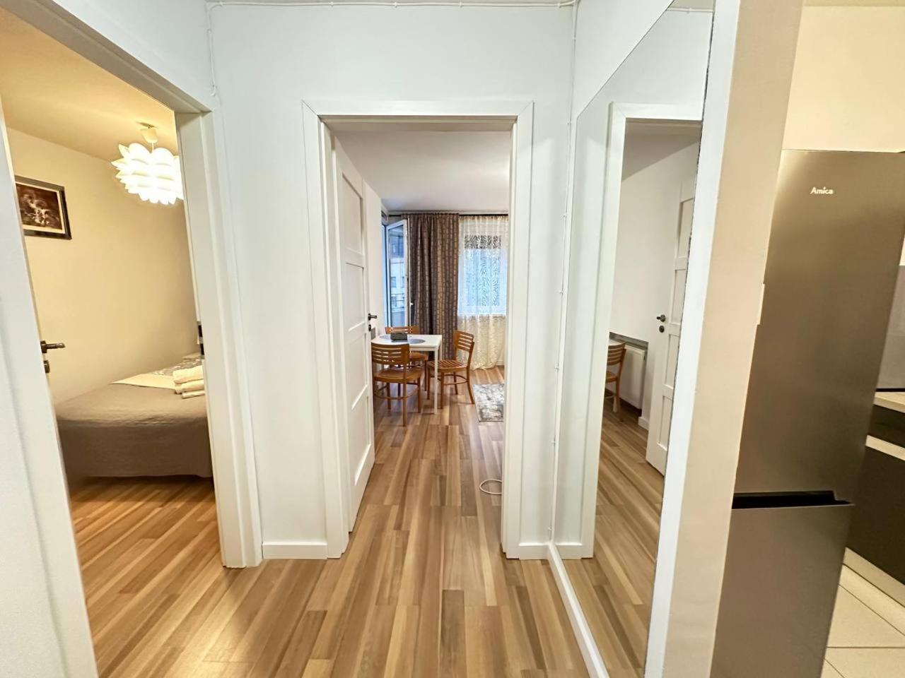 5Centrum Stanislawa Moniuszki10 Wi-Fi 1Gb Sek Warsaw Ngoại thất bức ảnh