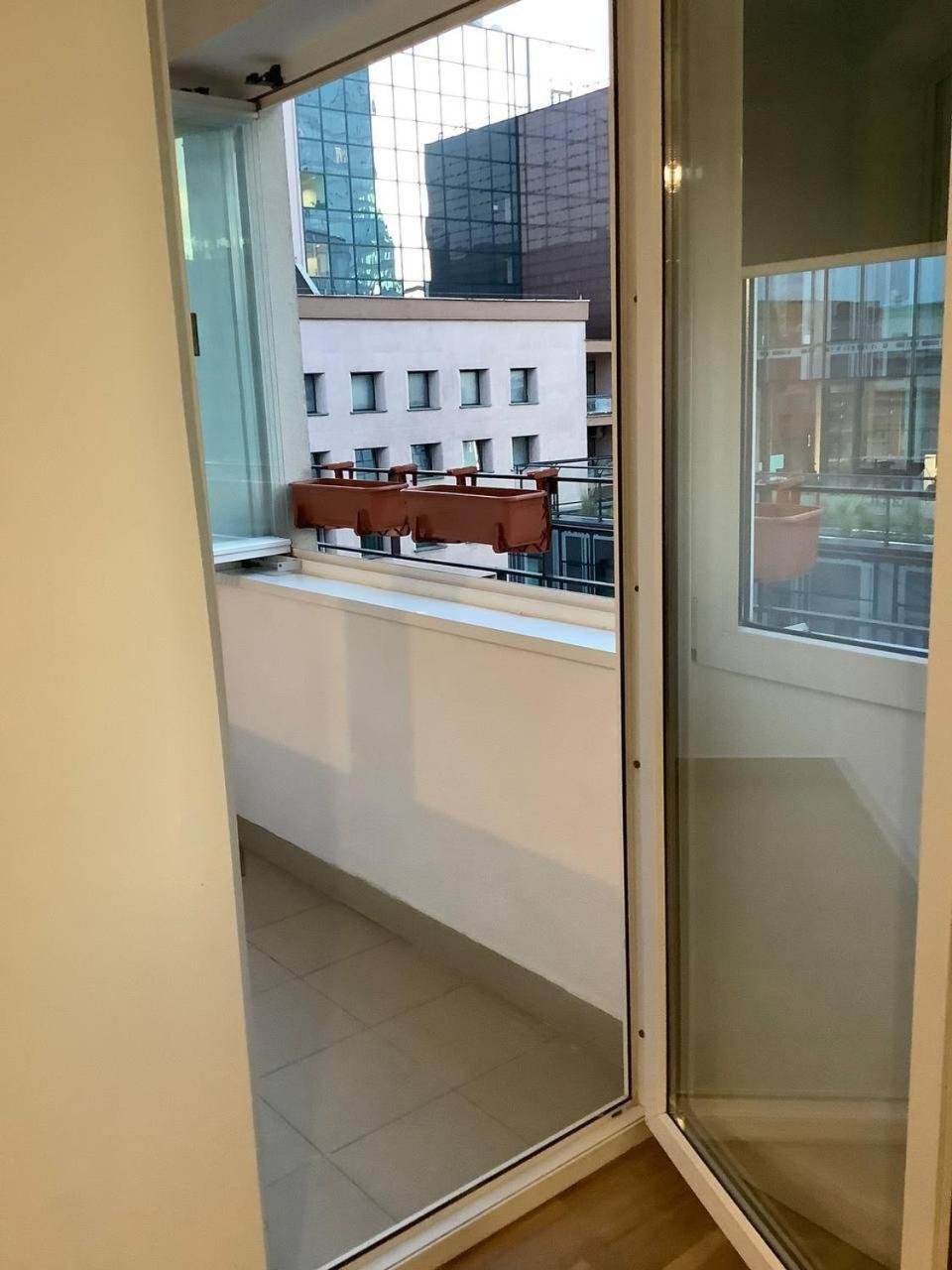 5Centrum Stanislawa Moniuszki10 Wi-Fi 1Gb Sek Warsaw Ngoại thất bức ảnh